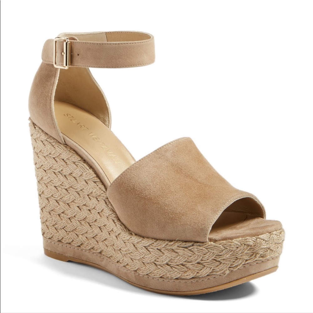 Stuart Weitxman Soho Gal Wedges. Size 8.5